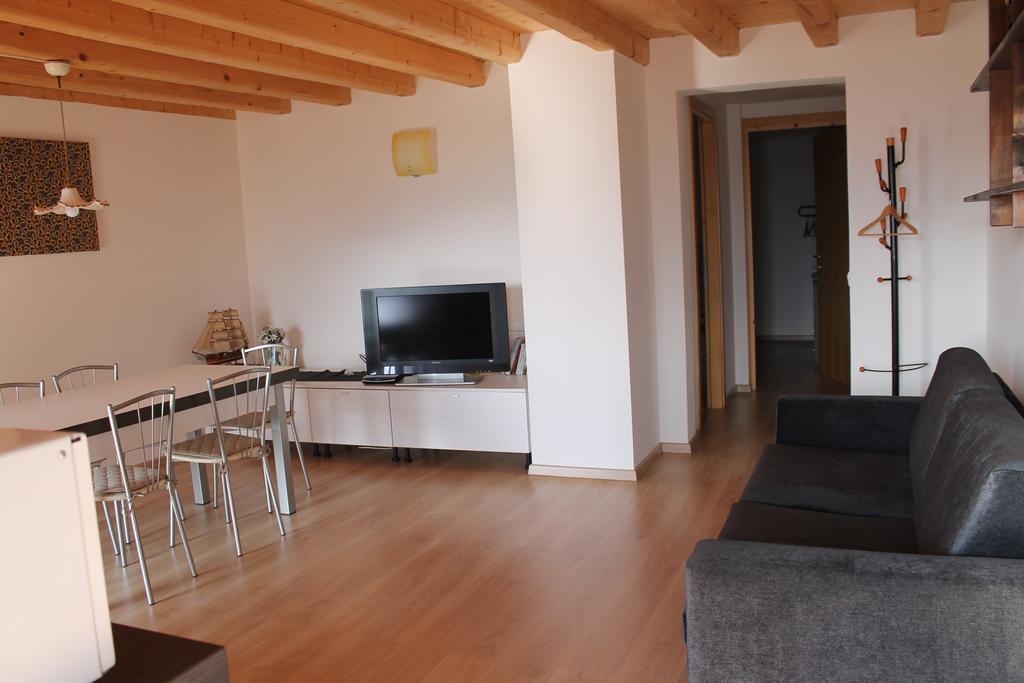 B&B Val Maschi Lamon Δωμάτιο φωτογραφία